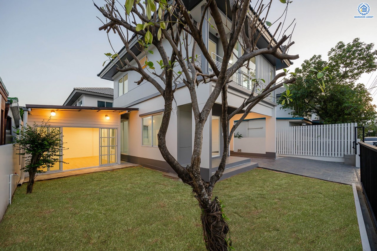 บ้านมือสองตกแต่งใหม่ สังคมคุณภาพแบรนด์ LH โครงการ อินนิซิโอ2 ปิ่นเกล้า-วงแหวน เนื้อที่ 50.3 ตร.ว. ฟังก์ชัน 3 ห้องนอน 2 ห้องน้ำ 1 ห้องอเนกประสงค์ จอดรถได้ 2 คัน บนทำเลศักยภาพ เดินทางสะดวก เชื่อมต่อทั้งปิ่นเกล้า-ศาลายา ใกล้เซ็นทรัลเวสต์เกต รถไฟฟ้าสายสีม่วง "สถานีตลาดบางใหญ่" และทางด่วน "กาญจนาภิเษก"...